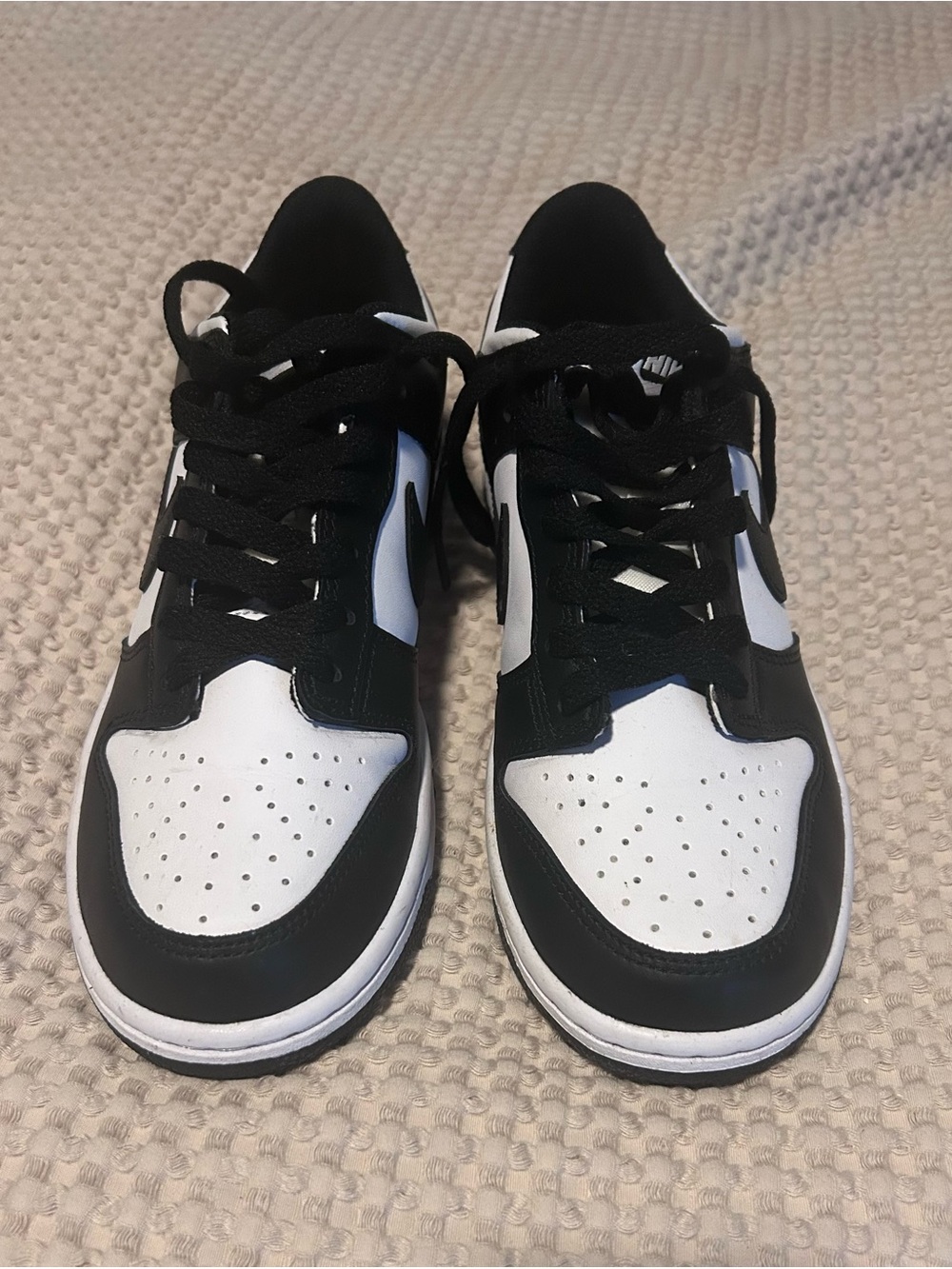 Nike Dunk Low “Pandas” - Picture 4 of 7
